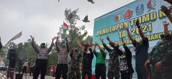 Penutupan TMMD 110 Bojonegoro Ditandai Lepas Burung Merpati